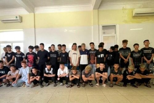 Triệu tập hơn 40 người trong vụ hỗn chiến bằng phóng lợn và vỏ bia
