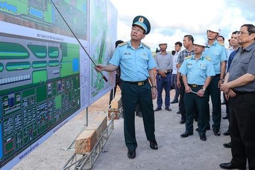 Thủ tướng kiểm tra, đôn đốc, tháo gỡ vướng mắc cho dự án sân bay Phan Thiết
