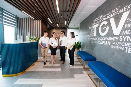 Tối ưu tinh hoa thiết kế truyền thống tạo nên văn phòng làm việc hiện đại, ấm cúng