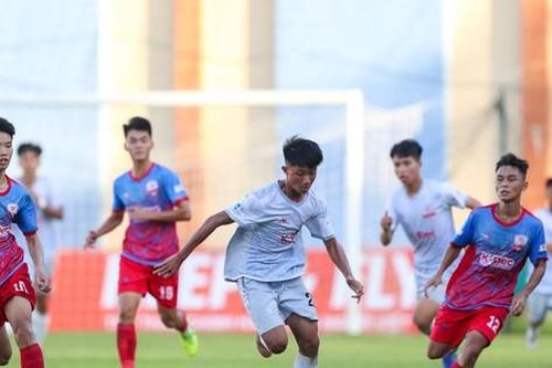 Cơn mưa bàn thắng xuất hiện trong ngày khai mạc giải U17 Quốc gia - K-Elec 2022