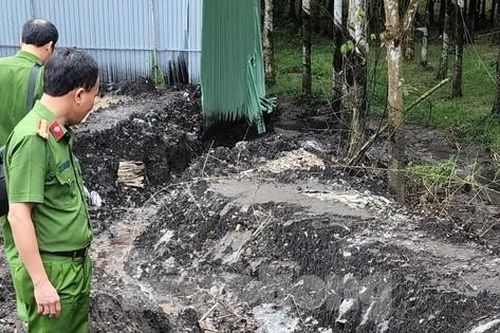 Vụ chôn rác thải trái phép tại Bình Dương: Không có chuyện bảo kê hay bao che