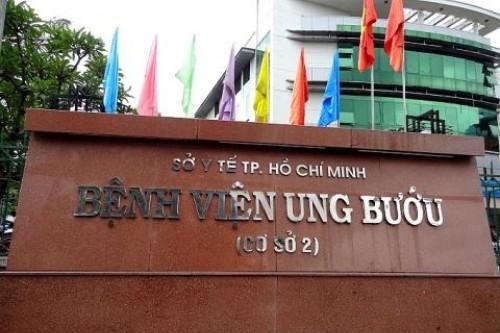 Hơn 130 nhân viên Bệnh viện Ung bướu TP.HCM nghỉ việc vì thu nhập thấp