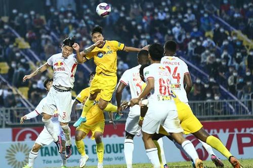 Chuyên gia bóng đá Richard Harcus: 'Bóng đá Việt Nam sẽ khó phát triển được trừ khi...'