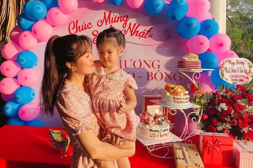 Lê Phương hạnh phúc trong sinh nhật con gái, tiết lộ nhóc tỳ trùng tên với 'Hoa hậu quốc dân'