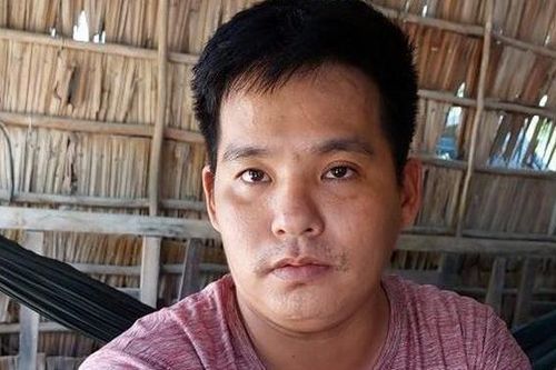 Đâm chết bạn nhậu bàn kế bên vì 'bị nhìn'