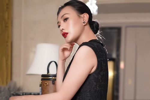 Sao Việt 30/8: Phương Oanh lấy lại tinh thần sau ồn ào tình cảm