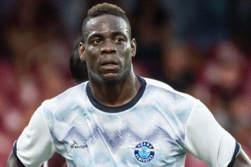 Balotelli rời Adana Demirspor sau vụ gây gổ với HLV