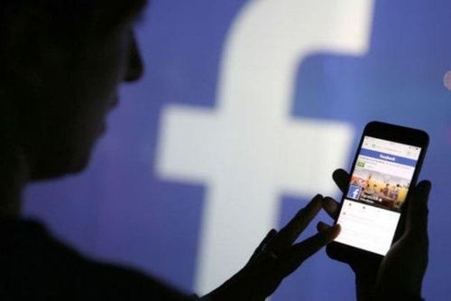 Bị phạt vì xúc phạm CSGT trên Facebook