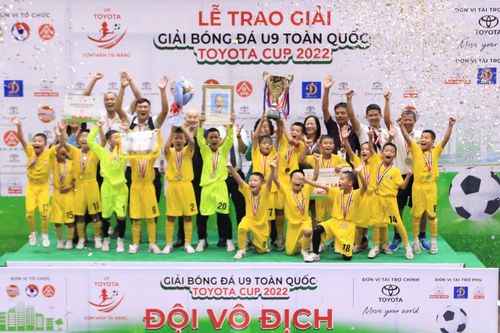 Sông Lam Nghệ An bảo vệ thành công chức vô địch Giải bóng đá U9 toàn quốc