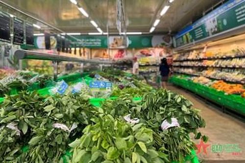 Giá hàng hóa, thực phẩm ổn định hơn: Người tiêu dùng đã 'dễ thở'