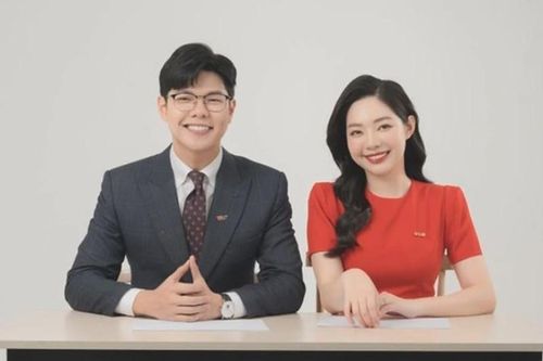 Cặp đôi 'Gia đình truyền hình' hot trên TikTok đều là MC nổi tiếng