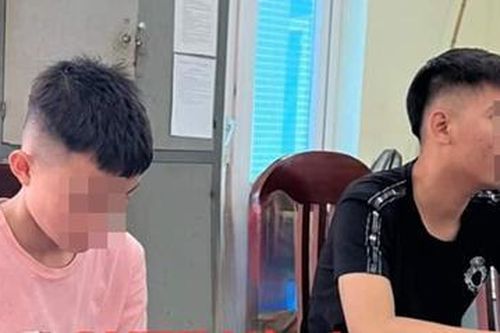 Hai nhóm thanh thiếu niên mang hung khí đi giải quyết mâu thuẫn