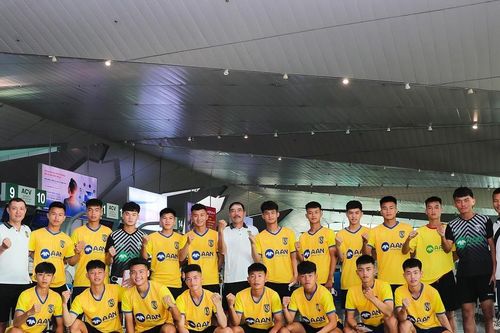 U17 Sông Lam Nghệ An giành vé vào vòng tứ kết trước 1 lượt đấu