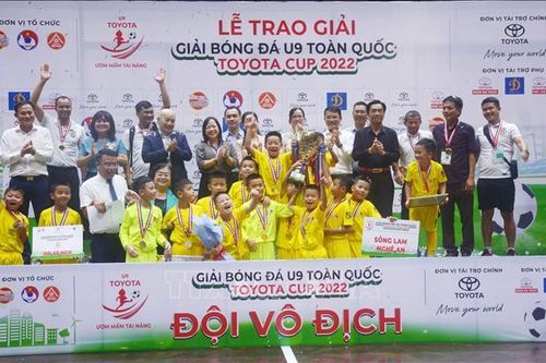 Sông Lam Nghệ An vô địch Giải bóng đá U9 toàn quốc năm 2022