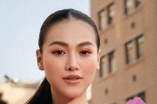 Không chỉ xinh đẹp, Phương Khánh còn khiến khán giả trầm trồ khi ở penthouse triệu đô
