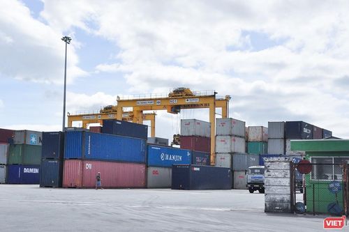 Đà Nẵng siết quản lý xe ô tô nhập dưới dạng quà biếu, tặng, qua cảng