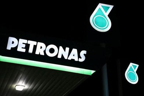 Petronas dự báo giá dầu thô sẽ dao động ở mức 90-95 USD/thùng