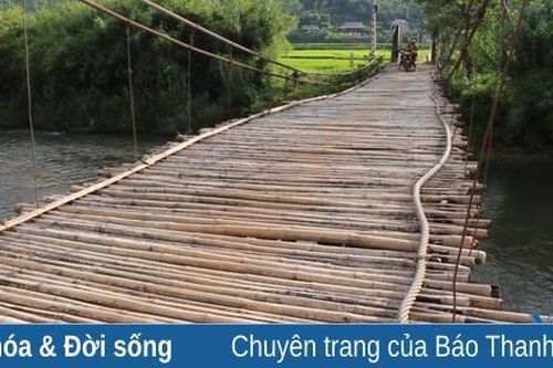 Cận cảnh những cây cầu treo xuống cấp