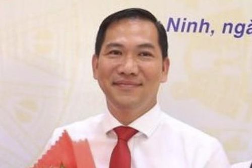 Từ quan hệ làm ăn đến 'kéo nhau' phạm tội (kỳ 3)