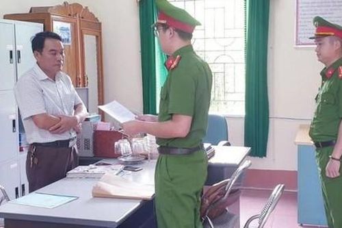 Khởi tố nguyên chủ tịch và kế toán xã 'rút ruột' ngân sách hơn 600 triệu đồng