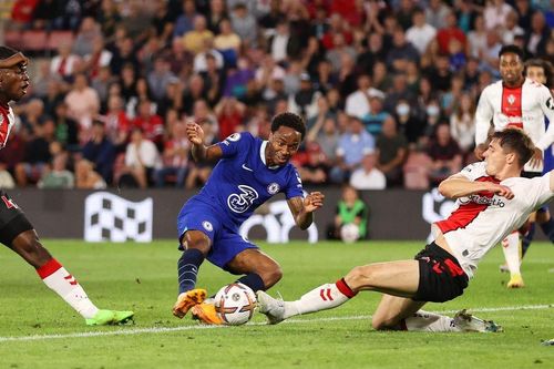 Sterling ghi bàn, Chelsea thua ngược Southampton