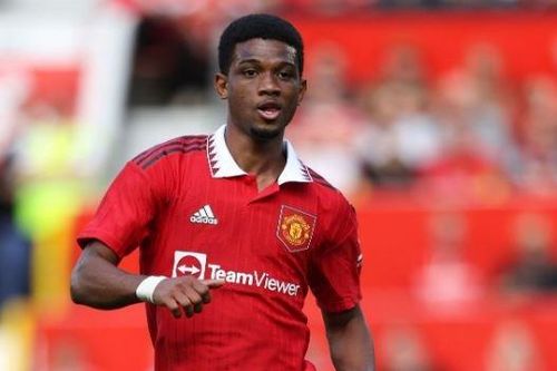 Man United chia tay cầu thủ thứ 13