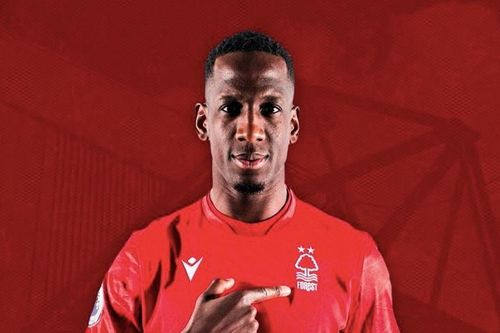 Nottingham Forest mua 20 tân binh trong hè 2022