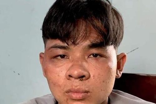 Bị đánh hội đồng, nam thanh niên đâm chết người rồi bỏ chạy