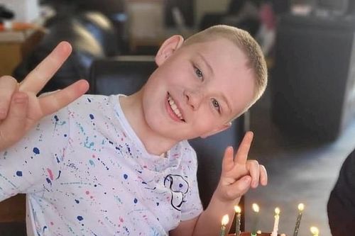Cậu bé 11 tuổi có IQ cao hơn Albert Einstein và Stephen Hawking