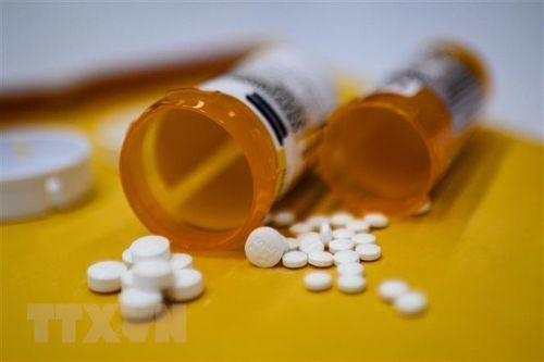 Johnson & Johnson chi hơn 40 triệu USD giải quyết vụ kiện thuốc opioid