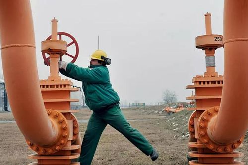 Hungary ký thỏa thuận nhận bổ sung gần 6 tỷ m3 khí đốt từ Nga