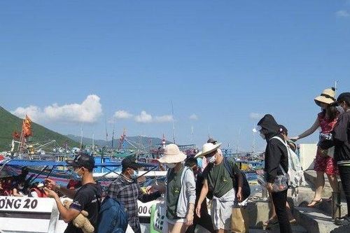 Khánh Hòa: Đông đảo du khách tham quan các tour biển đảo trong kỳ nghỉ lễ 2/9