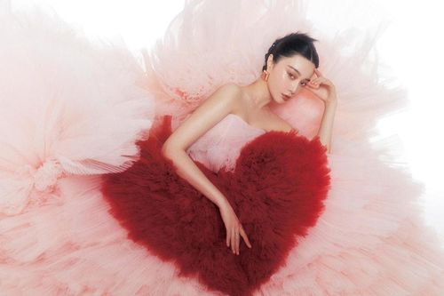 Hậu giảm cân bằng 'tuyệt thực', nhan sắc hiện tại của Phạm Băng Băng đẹp tựa nữ thần
