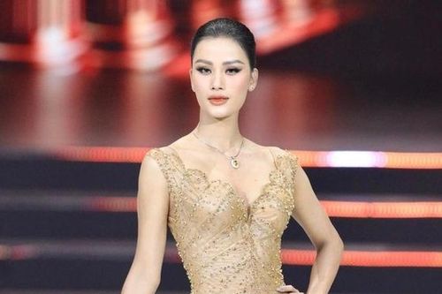 Hương Ly đáp trả vì lại bị đả kích tiếng Anh yếu kém: Tại sao các bạn LGBT lại cười mỉa mai mình?