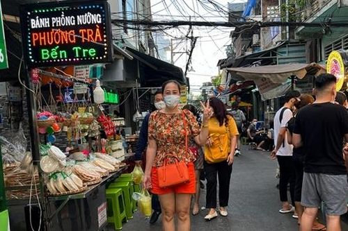 Du lịch 'không ngủ' ở TP Hồ Chí Minh