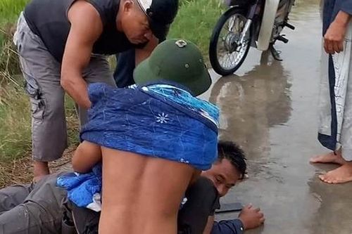 Bị sét đánh khi đang di chuyển