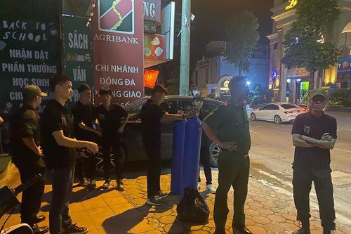 Bí ẩn trong các quán 'Quất', 'L.i.s.m', 'All in'