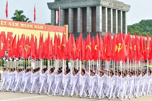 Từ mùa thu cách mạng đến Lễ Độc lập đầu tiên