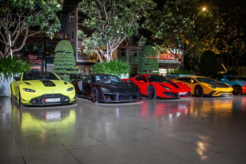 McLaren Senna và loạt siêu xe xuất hiện dịp Quốc khánh