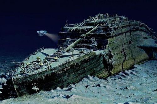 Khung cảnh xác tàu Titanic ở độ sâu 3.800 m