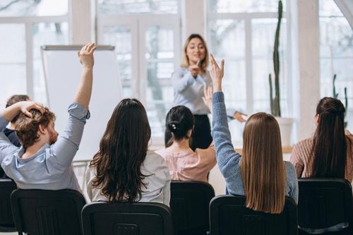 Đại học chia sẻ: Chuyển động trên thế giới