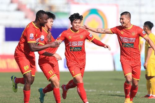 Thắng nhẹ Phú Thọ, CLB CAND đòi lại ngôi đầu bảng