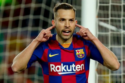 Alba nổi giận với Barca