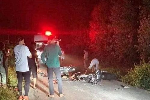 Tai nạn trên đường làng, 2 người tử vong