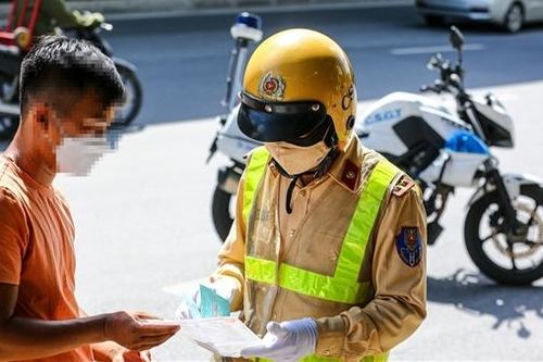 Ngày nghỉ lễ thứ 3, CSGT xử lý hơn 2.400 ma men