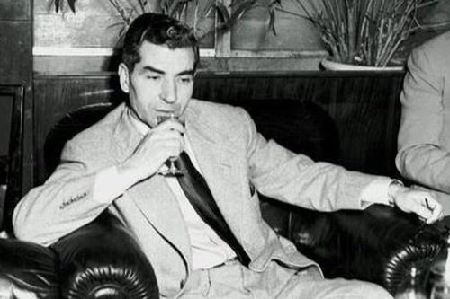2 lần giết chủ để trở thành siêu trùm mafia Mỹ