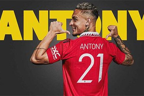 Man United cho Antony mặc số áo lạ lẫm trong sự nghiệp