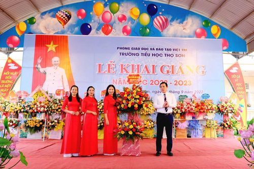 Gần 47.000 học sinh Việt Trì hân hoan đón chào năm học mới