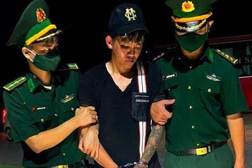 Nam thanh niên dùng xe mô tô vận chuyển ma túy bị sa lưới