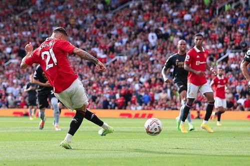 M.U 3-1 Arsenal: Quỷ đỏ hồi sinh
